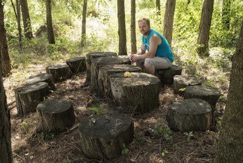 A man from Bosnia and Herzegovina is still looking for his missing relatives after the war (file photo).